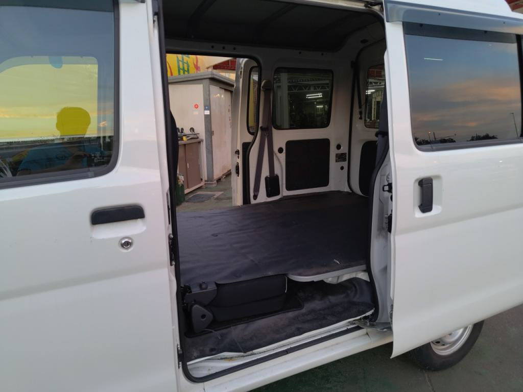 ハイゼットカーゴデラックスＳＡ３の写真 22