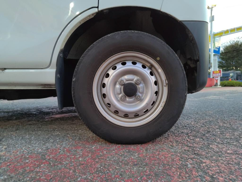 ハイゼットカーゴデラックスＳＡ３の写真 27