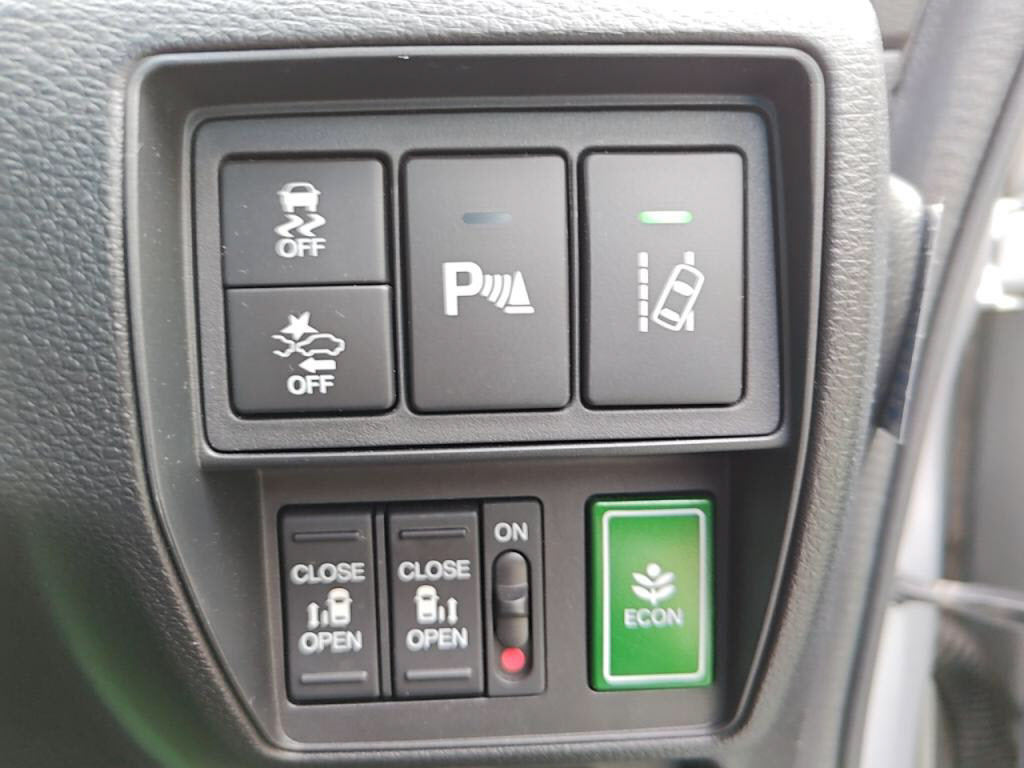 オデッセイアブソルート・ＥＸホンダセンシングの写真 14