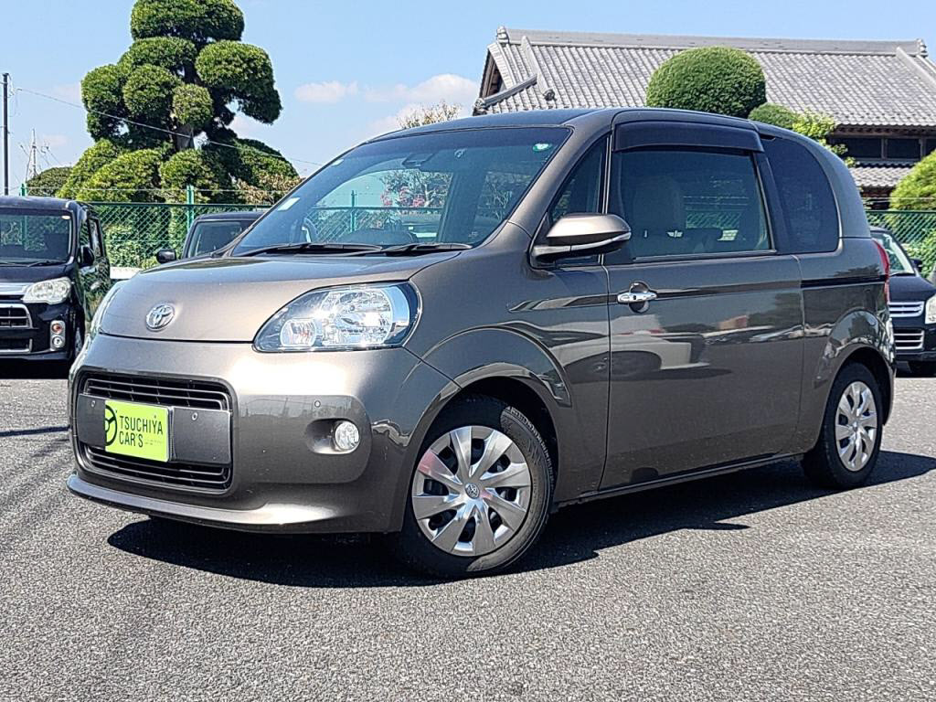 トヨタ　ポルテ　Ｆラフィネ