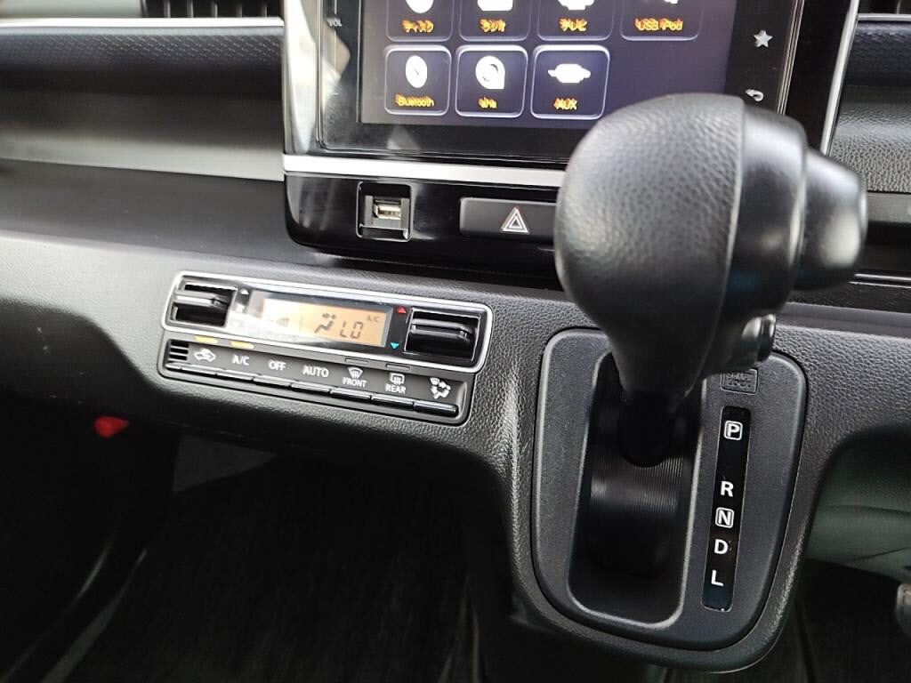 ワゴンＲハイブリッドＦＺの写真 16