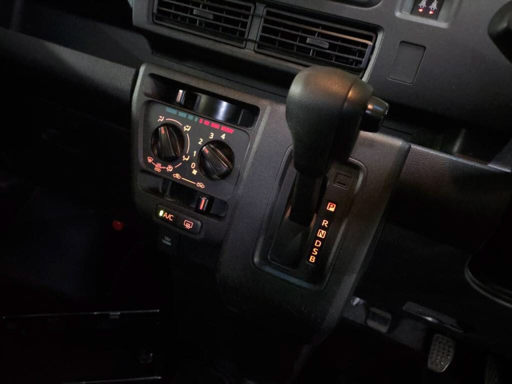 ハイゼットカーゴクルーズターボの写真 15