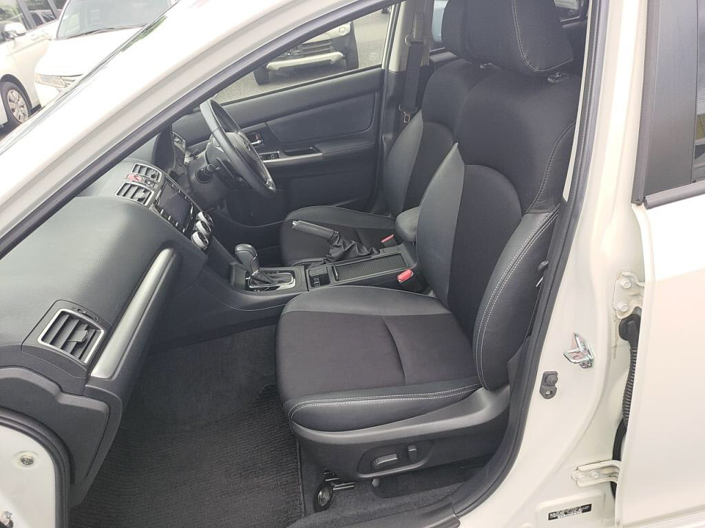 インプレッサスポーツ２．０ｉ－Ｓアイサイトの写真 22