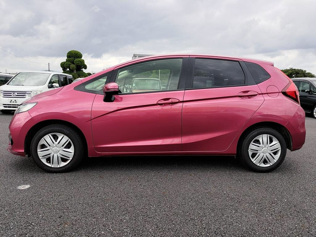 フィット１３Ｇ・Ｆの写真 12