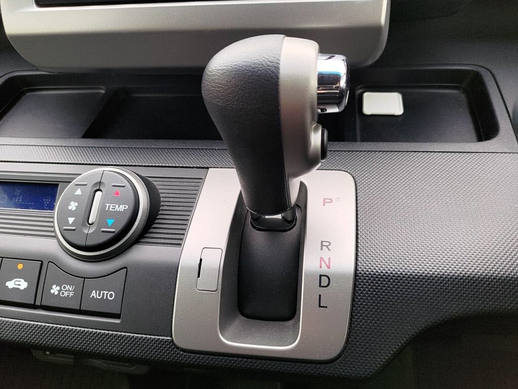 フリードＧジャストセレクションの写真 15