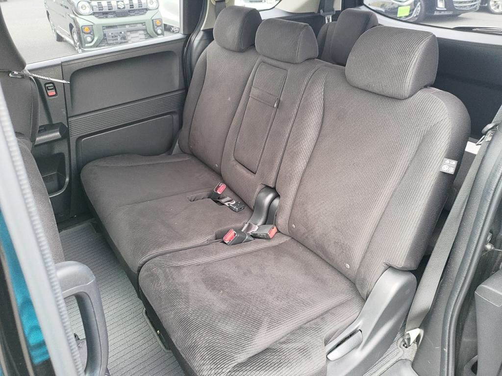 フリードＧジャストセレクションの写真 23