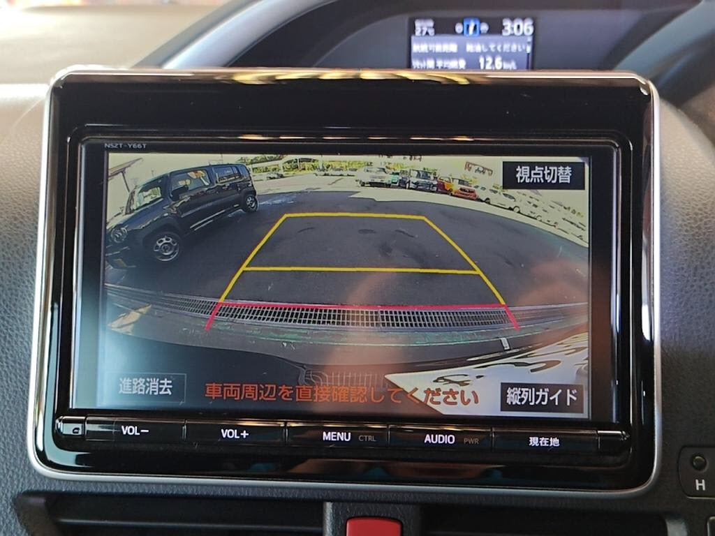 ヴォクシーＺＳキラメキの写真 15