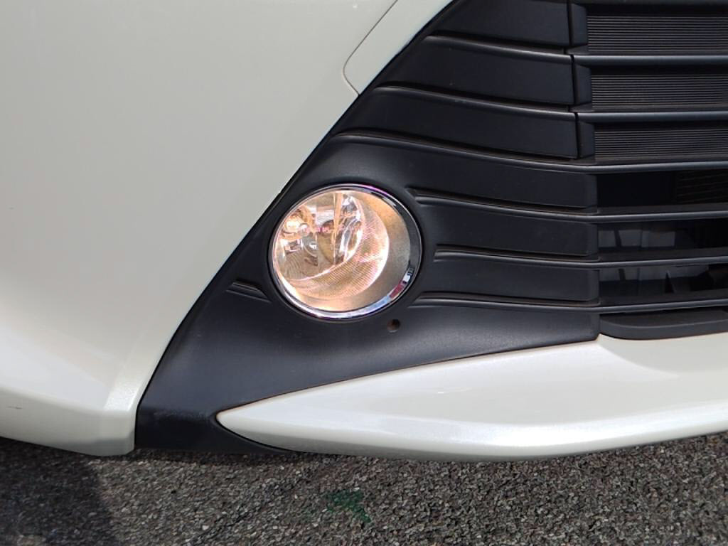 ヴィッツ５ＤＦ＿ＬＥＤエディションの写真 10