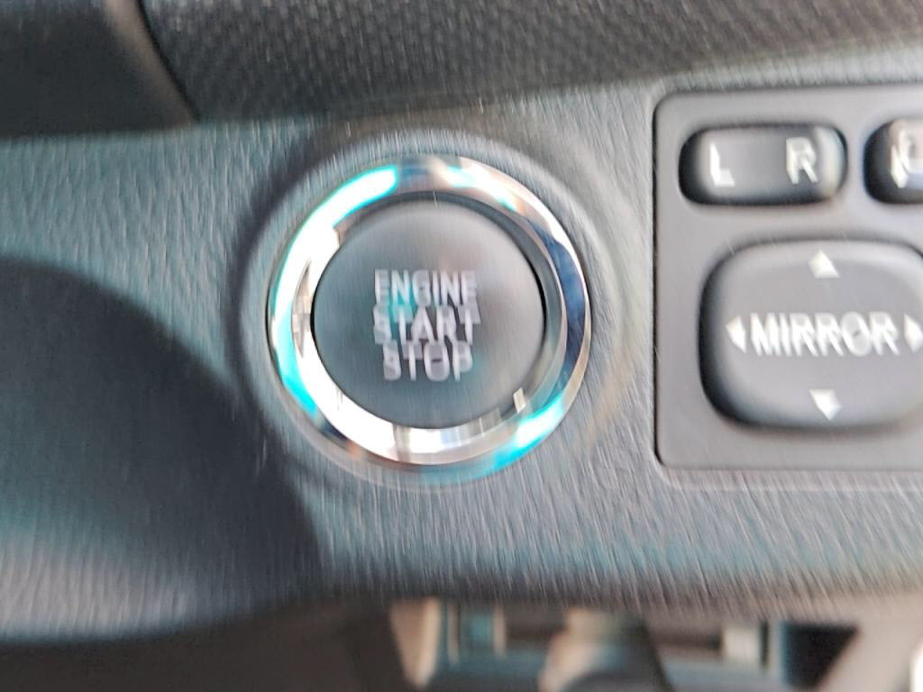 ヴィッツ５ＤＦ＿ＬＥＤエディションの写真 13