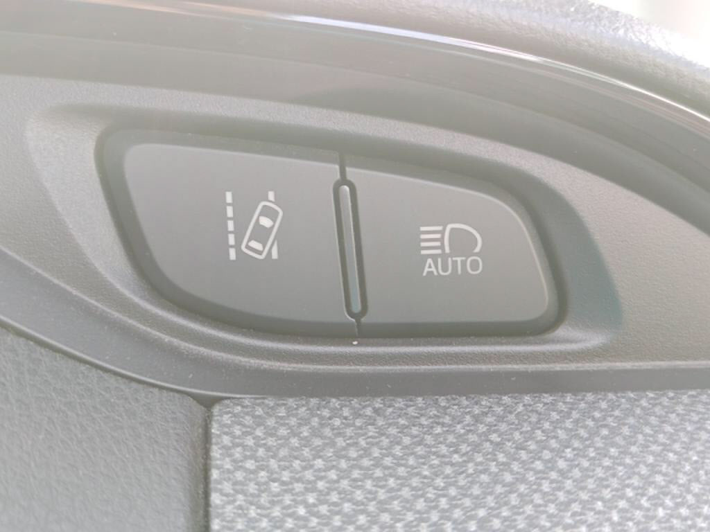 ヴィッツ５ＤＦ＿ＬＥＤエディションの写真 14