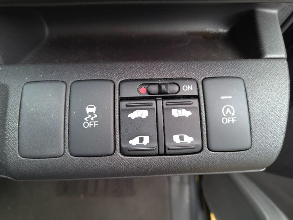 ステップワゴンＧ・コンフォートセレクションの写真 15