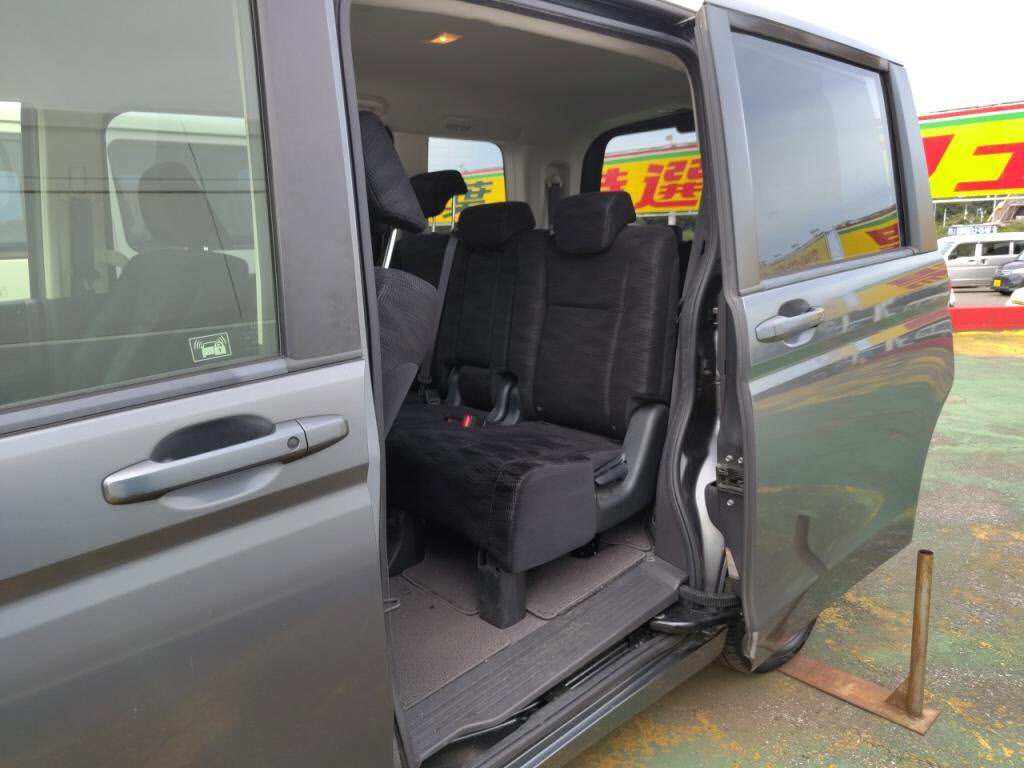 ステップワゴンＧ・コンフォートセレクションの写真 21