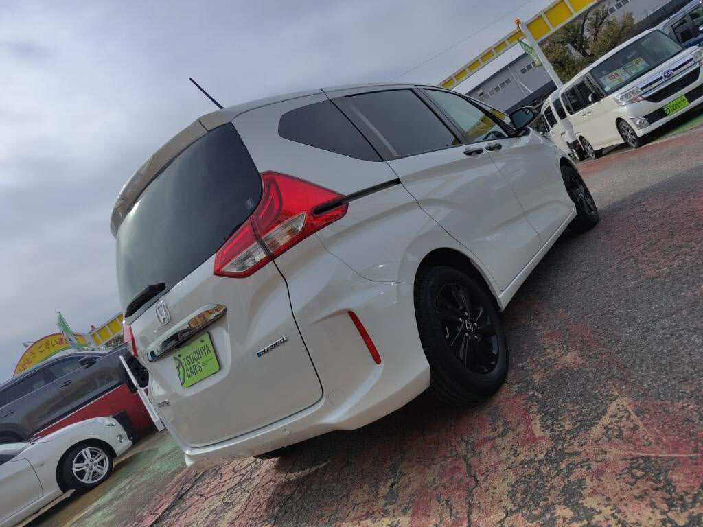 フリードハイブリッドハイブリッドＧブラックスタイルの写真 26