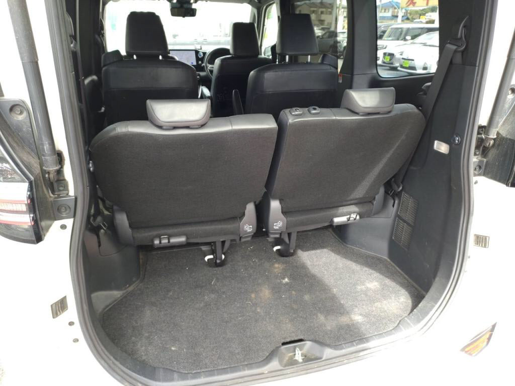 ヴォクシーハイブリッドハイブリッドＳ－Ｚの写真 25