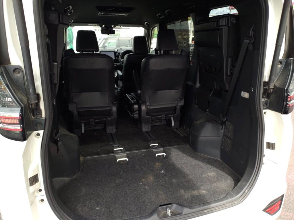 ヴォクシーハイブリッドハイブリッドＳ－Ｚの写真 26