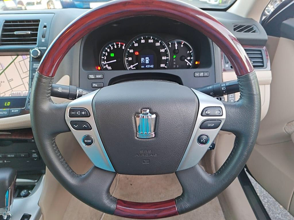 クラウンロイヤルサルーンの写真 20