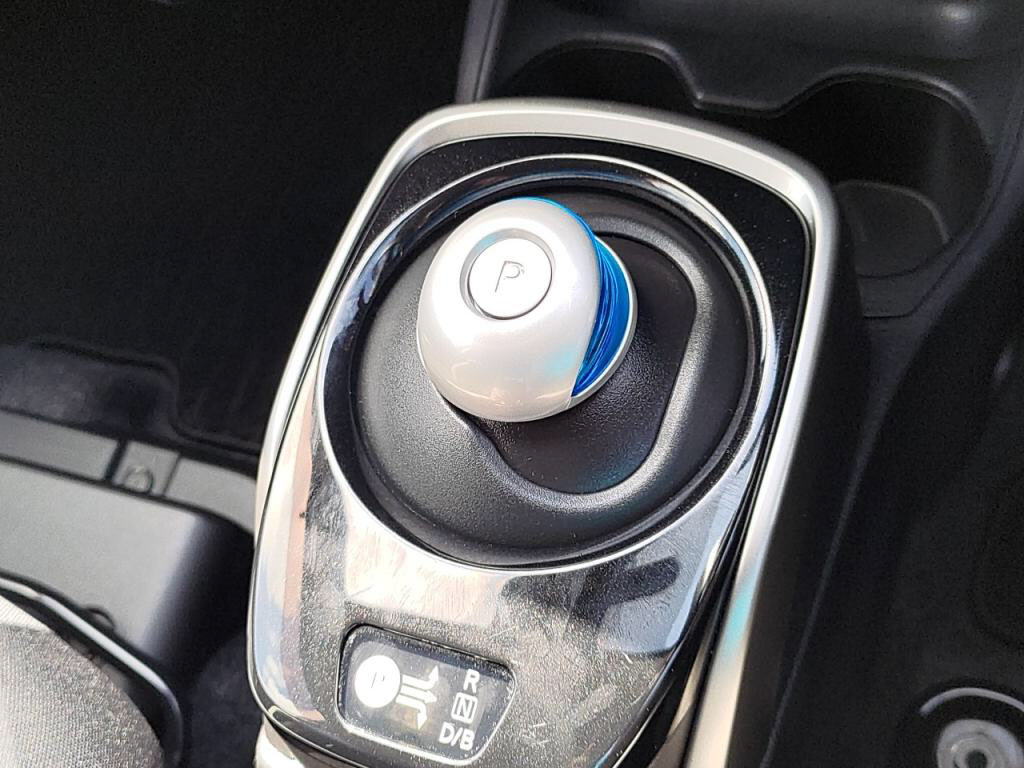 ノートｅパワーｅパワーＸの写真 15