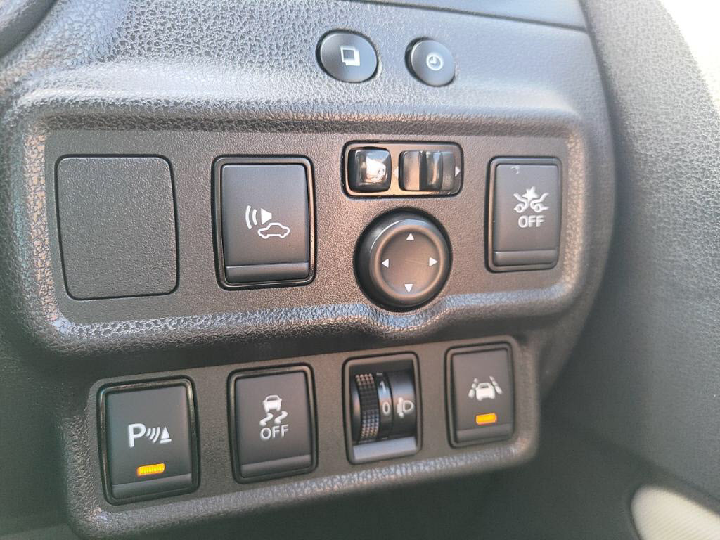 ノートｅパワーｅパワーＸの写真 16