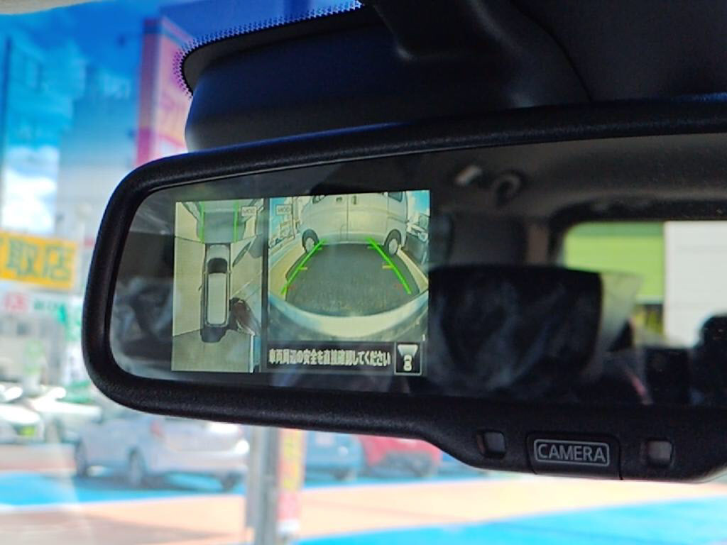 エルグランドハイウェイスターＳの写真 16