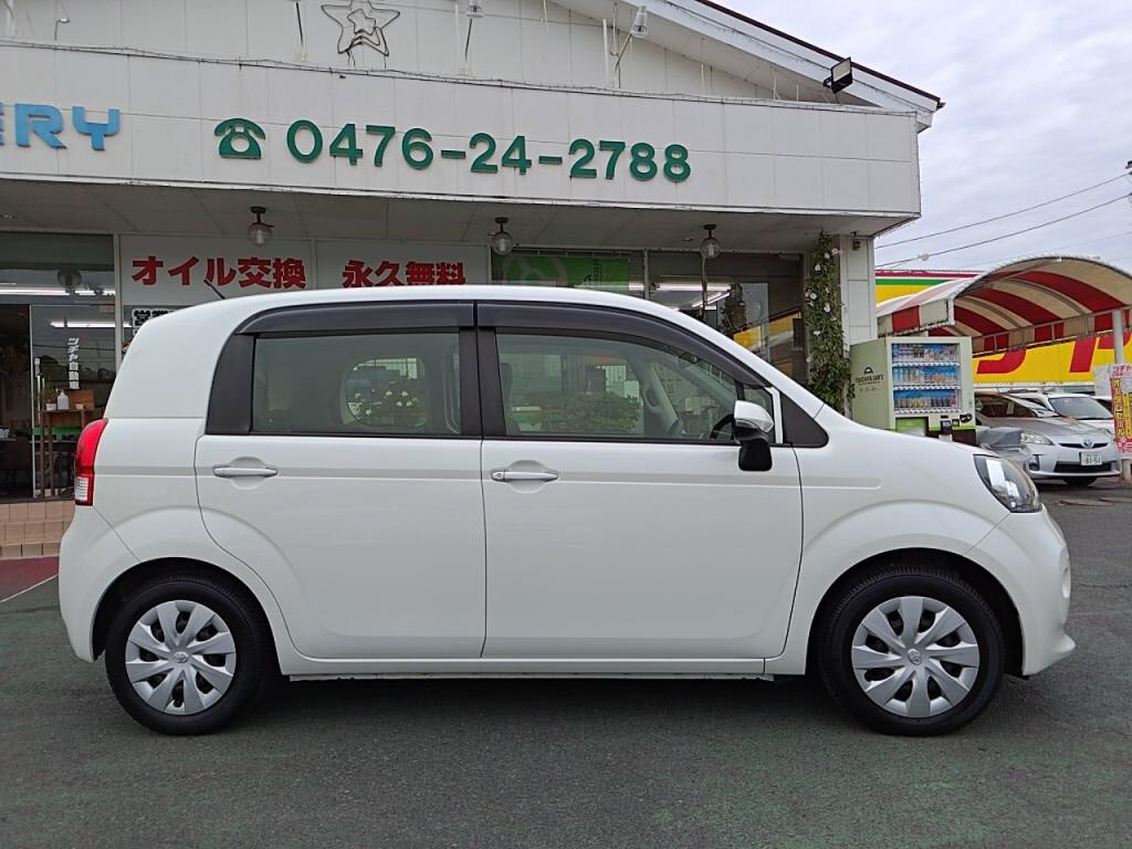 ポルテＶの写真 11