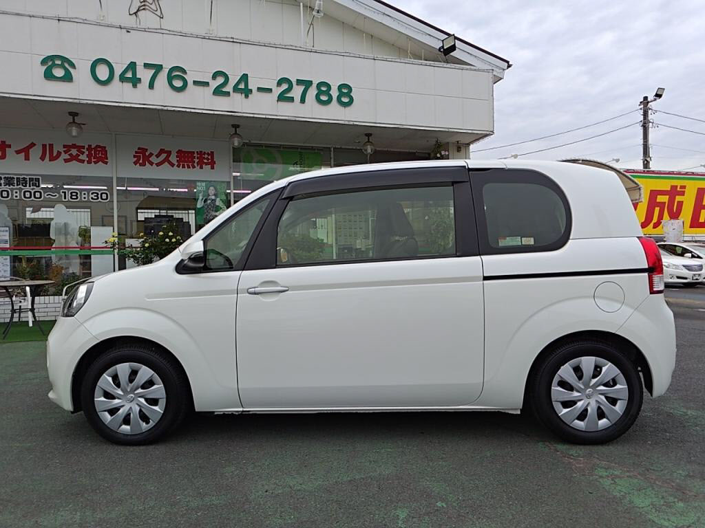 ポルテＶの写真 12