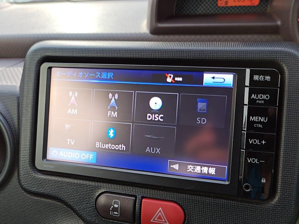 ポルテＶの写真 14