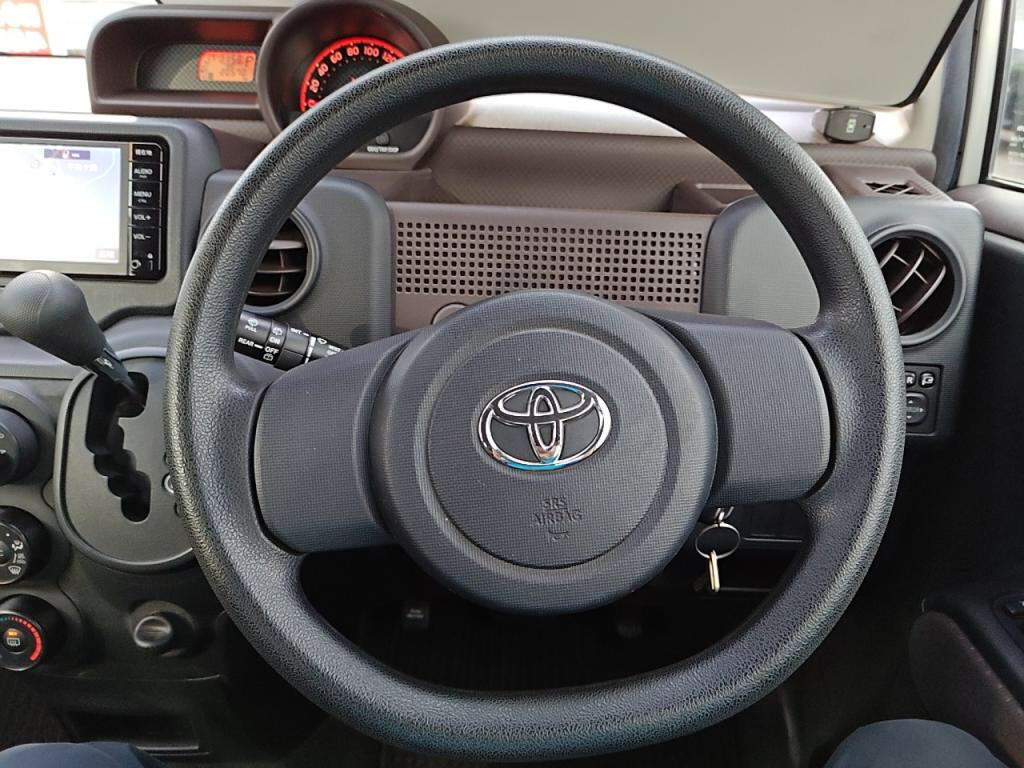 ポルテＶの写真 17