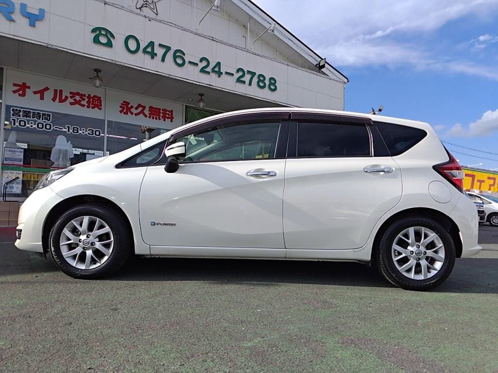 ノートｅパワーｅパワーメダリストの写真 12