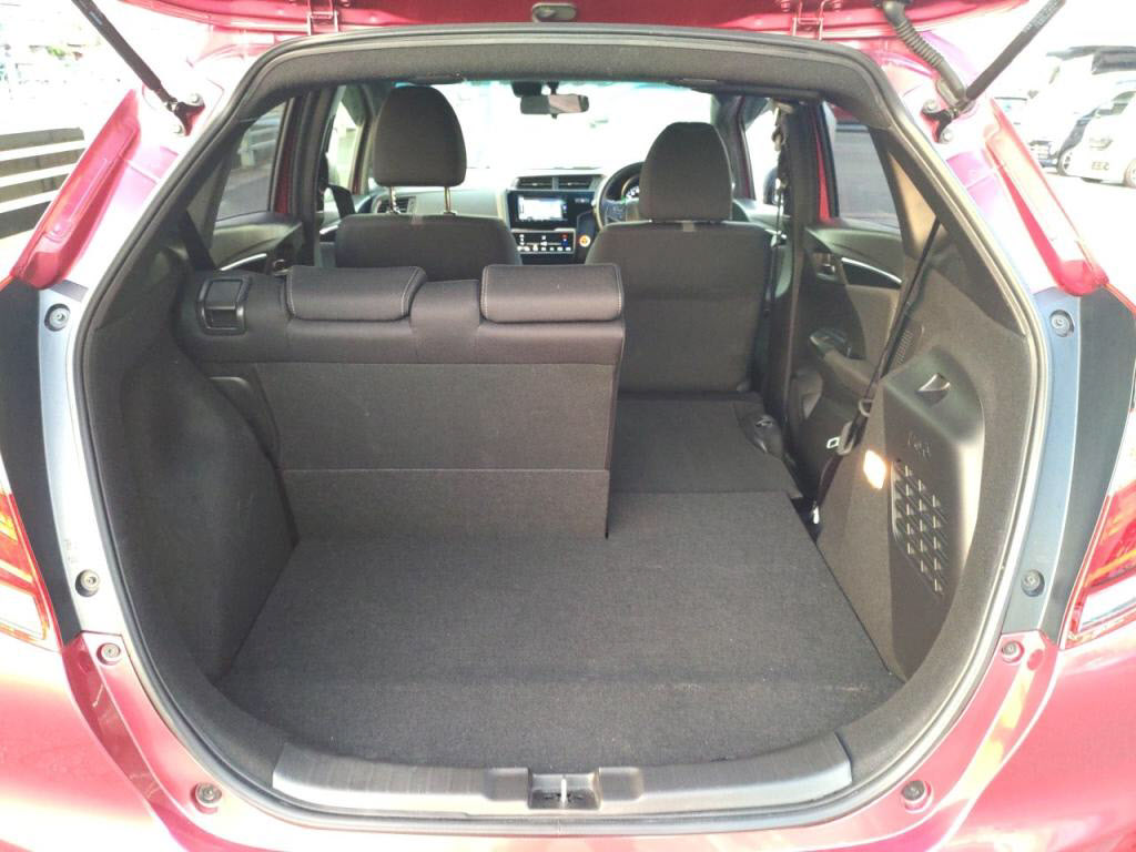 フィットハイブリッドハイブリッド・Ｓホンダセンシングの写真 26