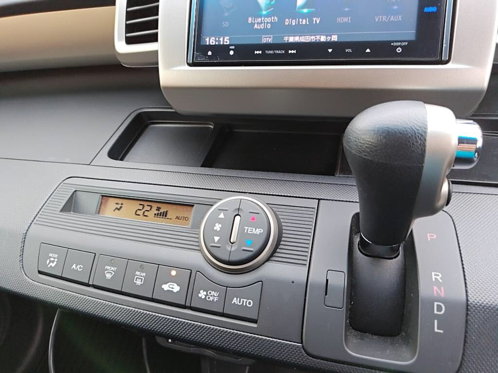 フリードスパイクＧジャストセレクションの写真 16