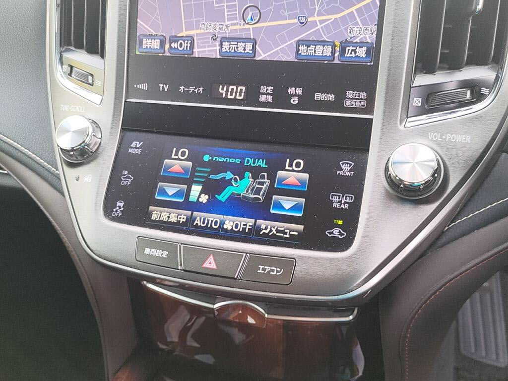 クラウンハイブリッドハイブリッドロイヤルサルーンの写真 13