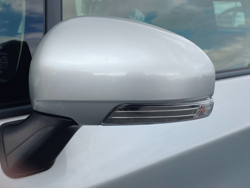 プリウスＳツーリングセレクションの写真 11