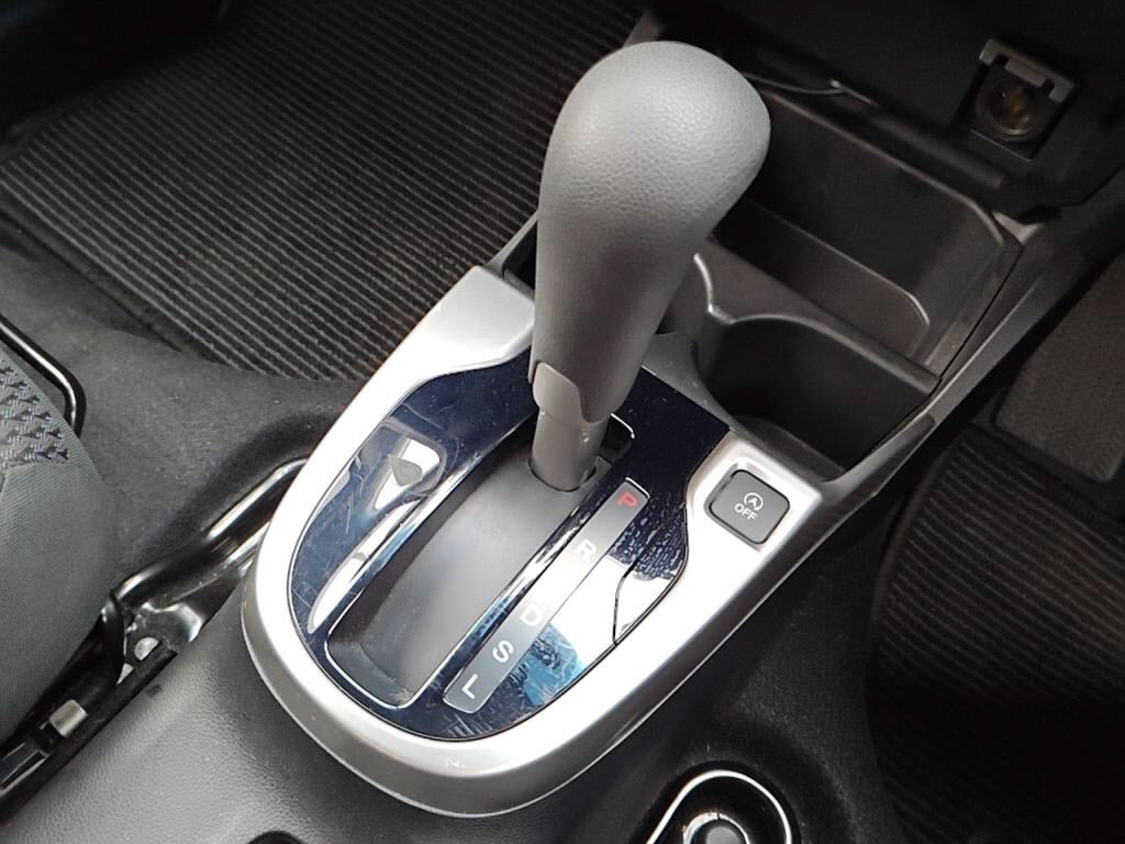 フィット１３Ｇ・Ｆの写真 16