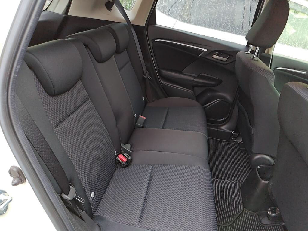 フィット１３Ｇ・Ｆの写真 22