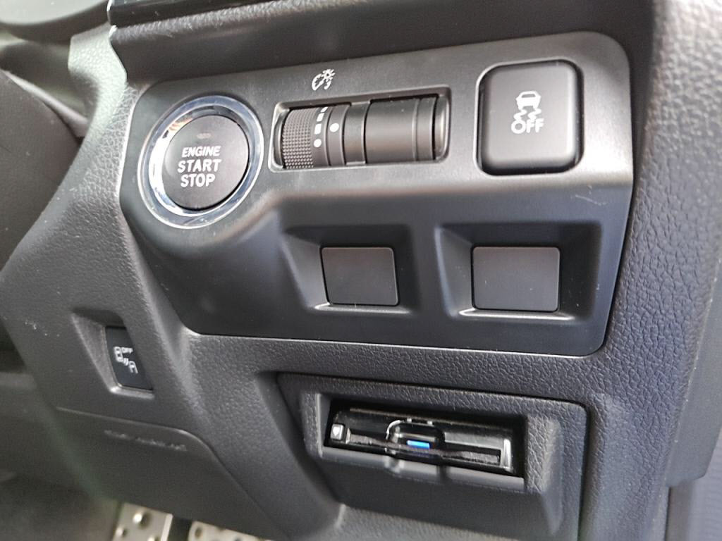 レヴォーグ１．６ＧＴアイサイトＶスポーツの写真 19