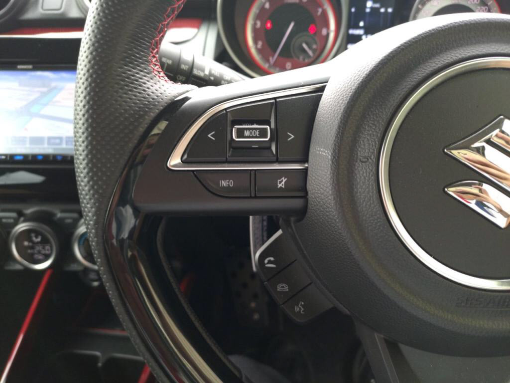 スイフトスポーツスポーツの写真 17