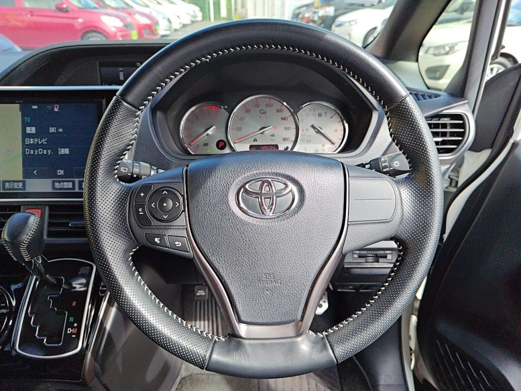 ヴォクシーＺＳ＿Ｇｓの写真 17