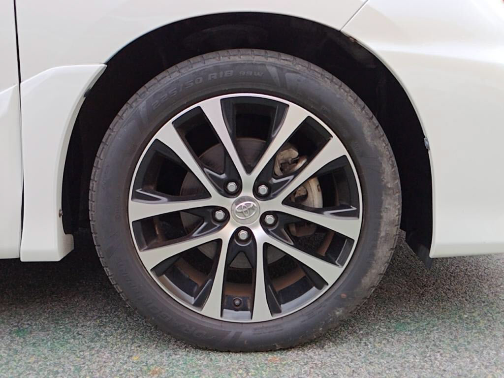 エスティマアエラスプレミアムエディションの写真 11