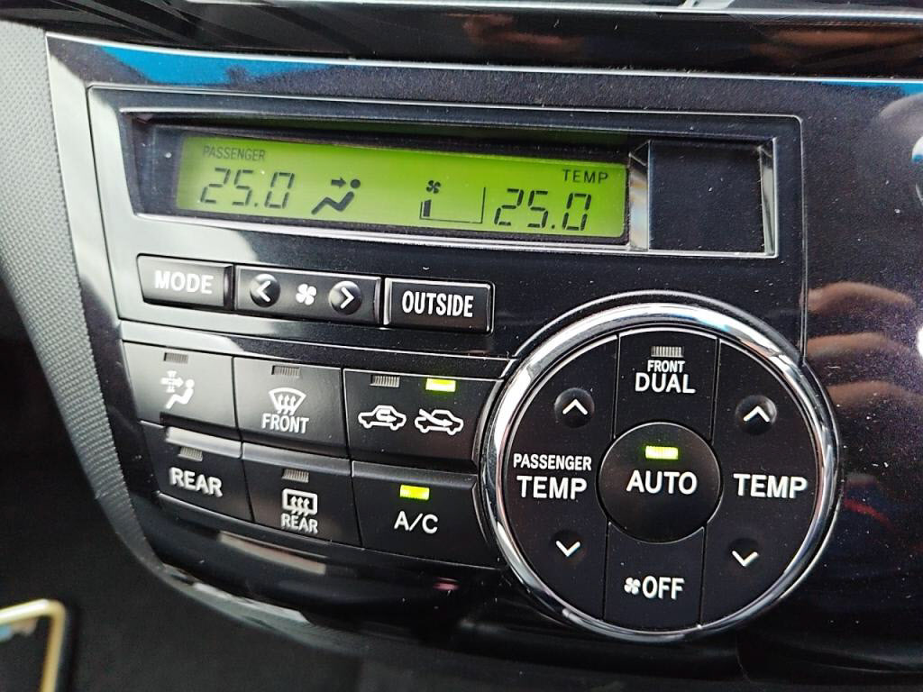 エスティマアエラスプレミアムエディションの写真 20