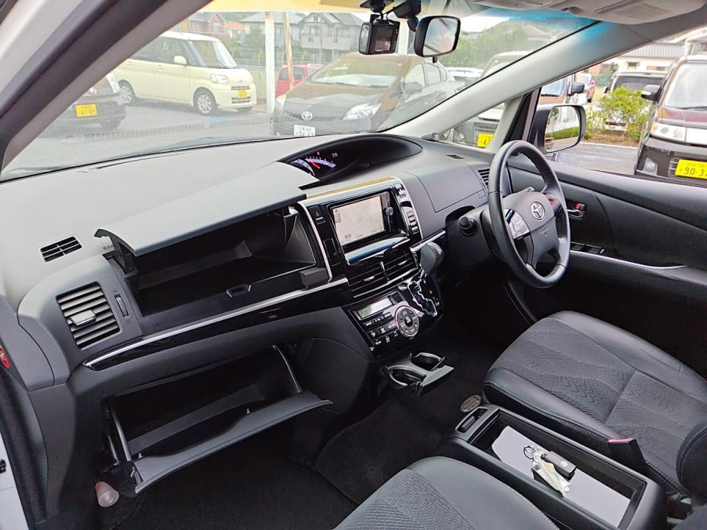 エスティマアエラスプレミアムエディションの写真 22