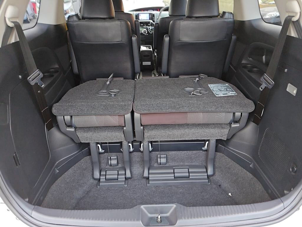 エスティマアエラスプレミアムエディションの写真 27