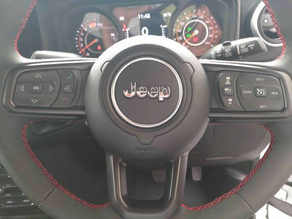 ジープラングラーアンリミテッドルビコンの写真 17