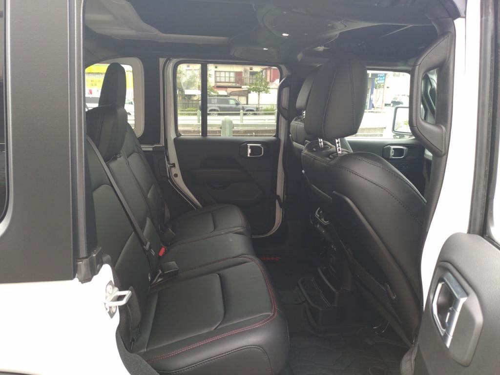 ジープラングラーアンリミテッドルビコンの写真 21