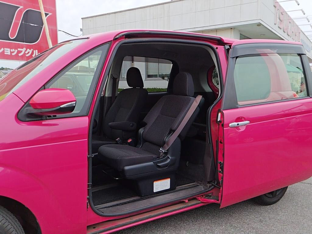 ポルテＦの写真 11