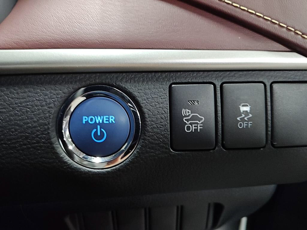 ハリアーハイブリッドエレガンスの写真 16