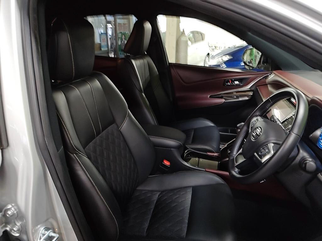 ハリアーハイブリッドエレガンスの写真 21