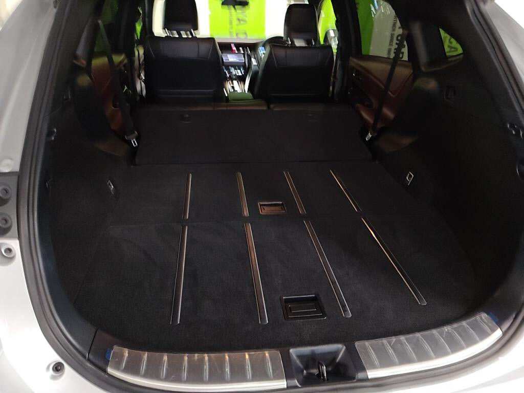 ハリアーハイブリッドエレガンスの写真 26