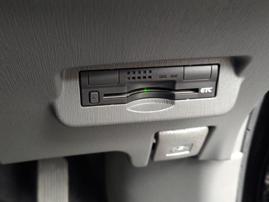 プリウスαＳツーリングセレクションの写真 18