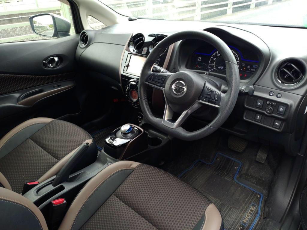 ノートｅパワーｅパワーメダリストの写真 3