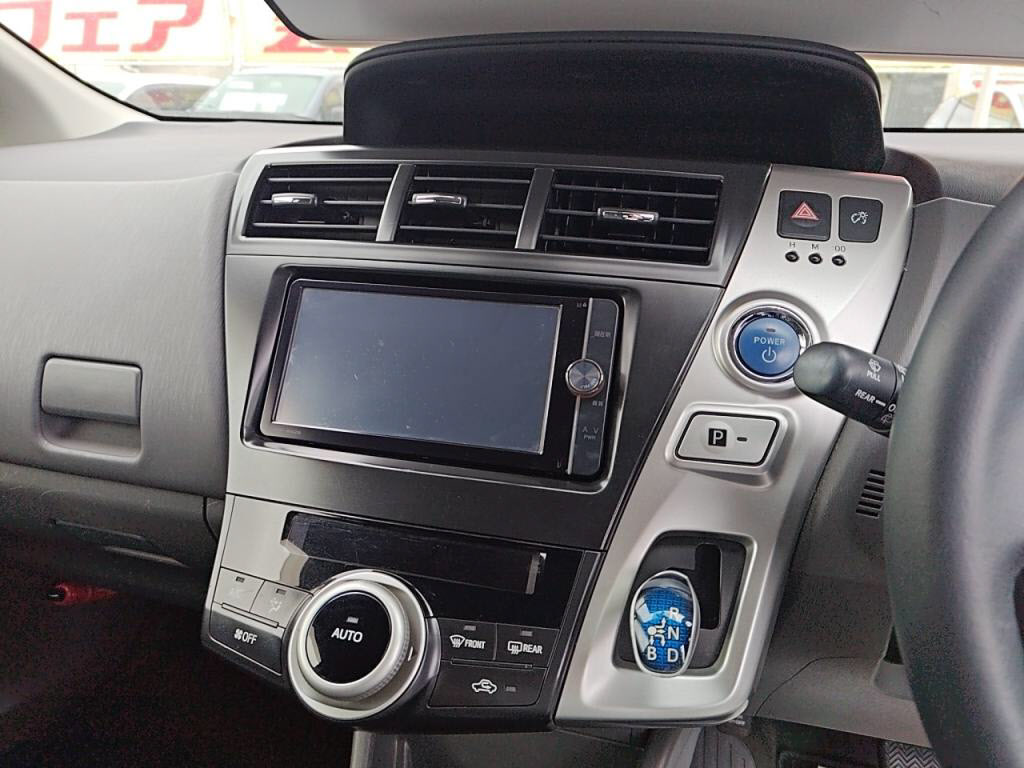 プリウスαＳツーリングセレクションの写真 17